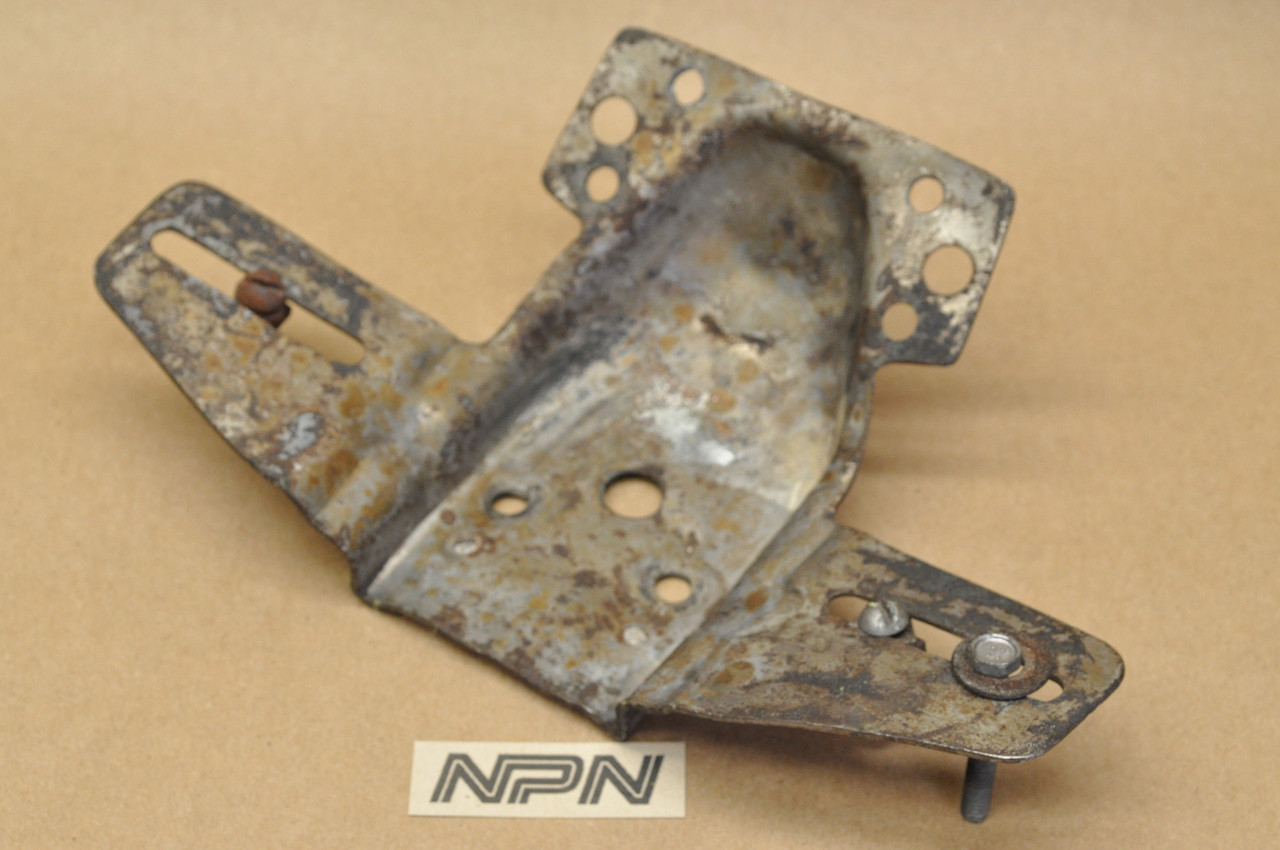 Vtg OEM Honda CA160 CA72 CA77 CA95 Tail Light Plate Mount Bracket 84701-271-000