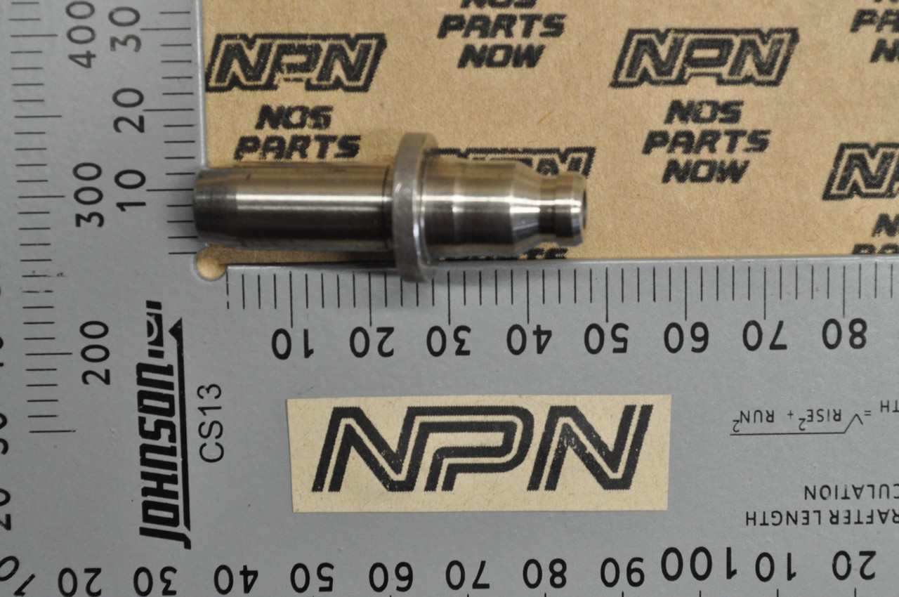NOS Honda CB650 CB650C CB650SC Exhaust Valve Guide 12023-460-770