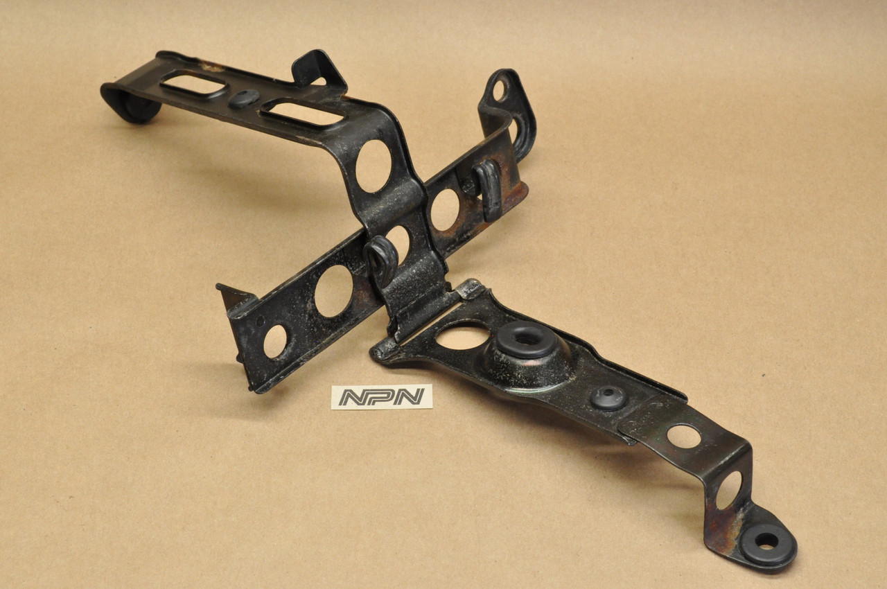 Vtg OEM Honda 1984 VF1000 F Battery Box Holder Tray Bracket 50320-MB6-000