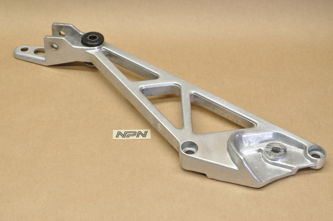 Vtg OEM Honda 1984 VF1000 F Left Foot Peg Rest Step Mount Holder 50620-MB6-000