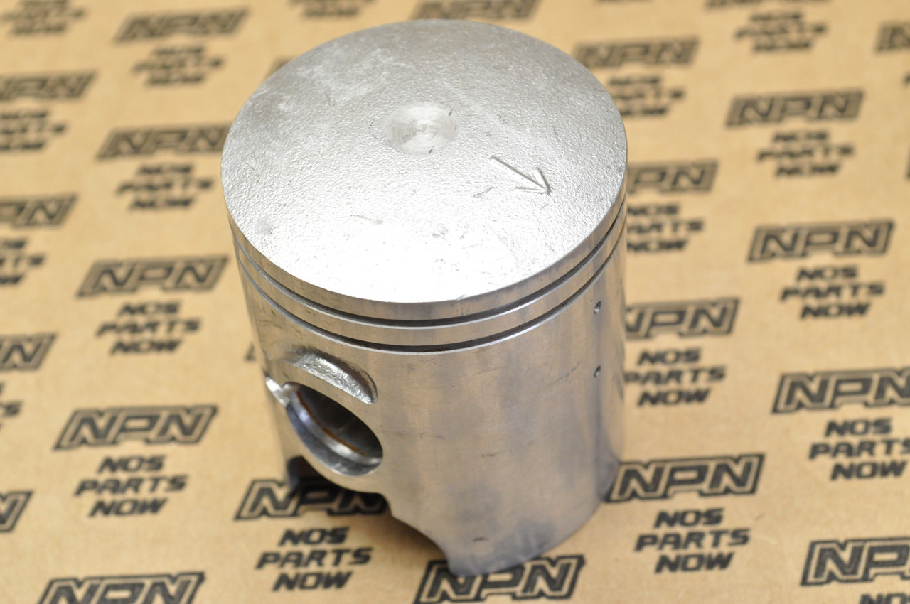 NOS Suzuki 1976-78 RM100 Standard Size (50mm) Piston 12110-41610
