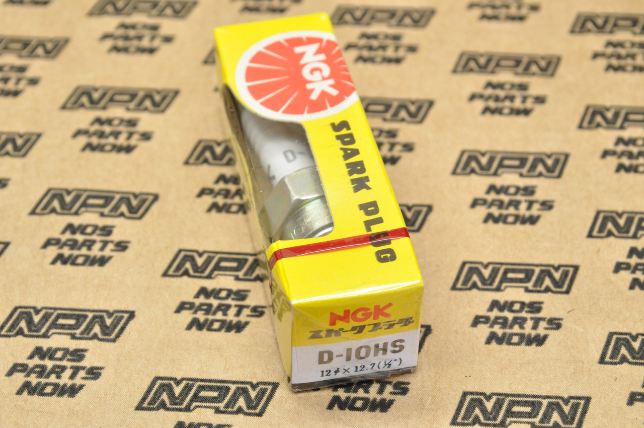 NOS Honda CA160 CA72 CA95 CB160 CL160 SS125 NGK Spark Plug D10HS 98066-60714