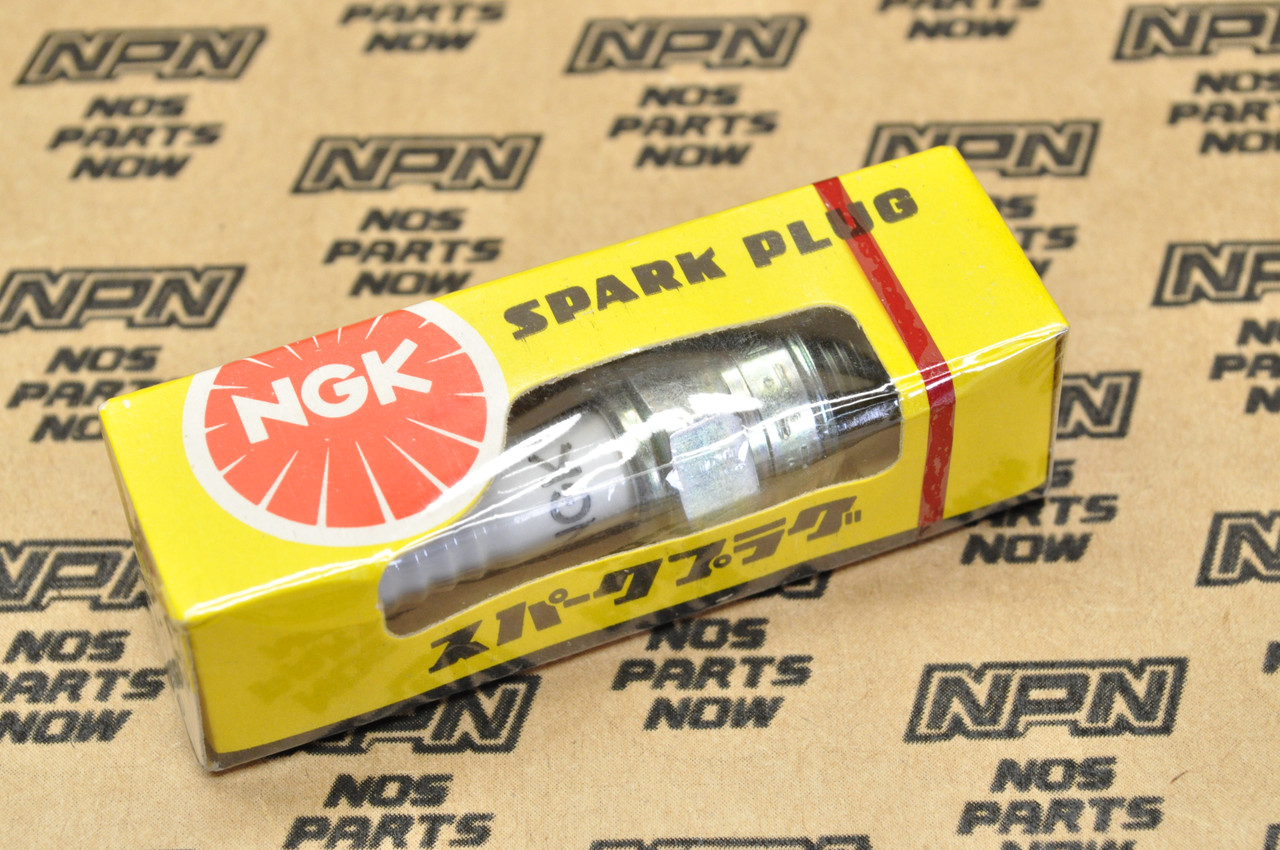 NOS Honda CA160 CA72 CA95 CB160 CL160 SS125 NGK Spark Plug D10HS 98066-60714