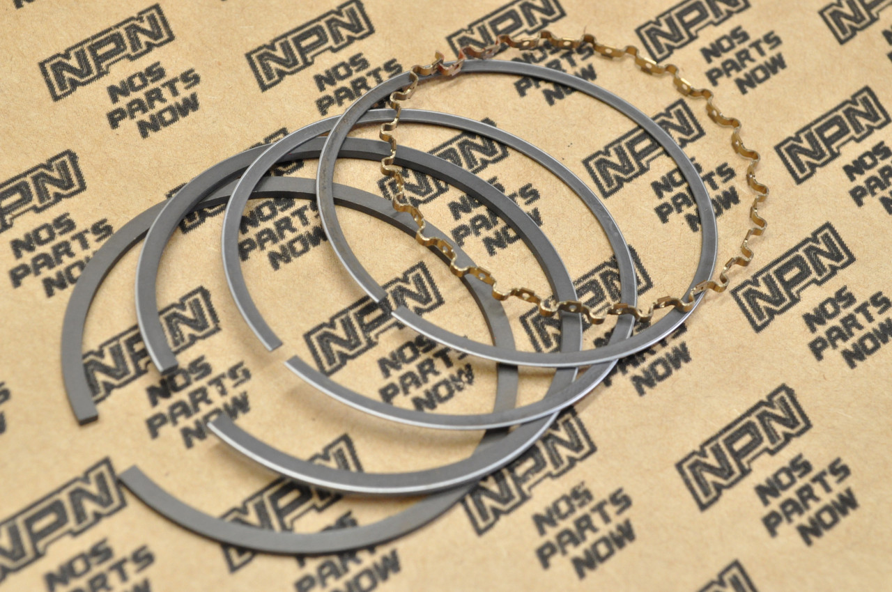 NOS Honda CB500 K0-K2 Standard Size Piston Ring Set for 1 Piston  13011-323-013