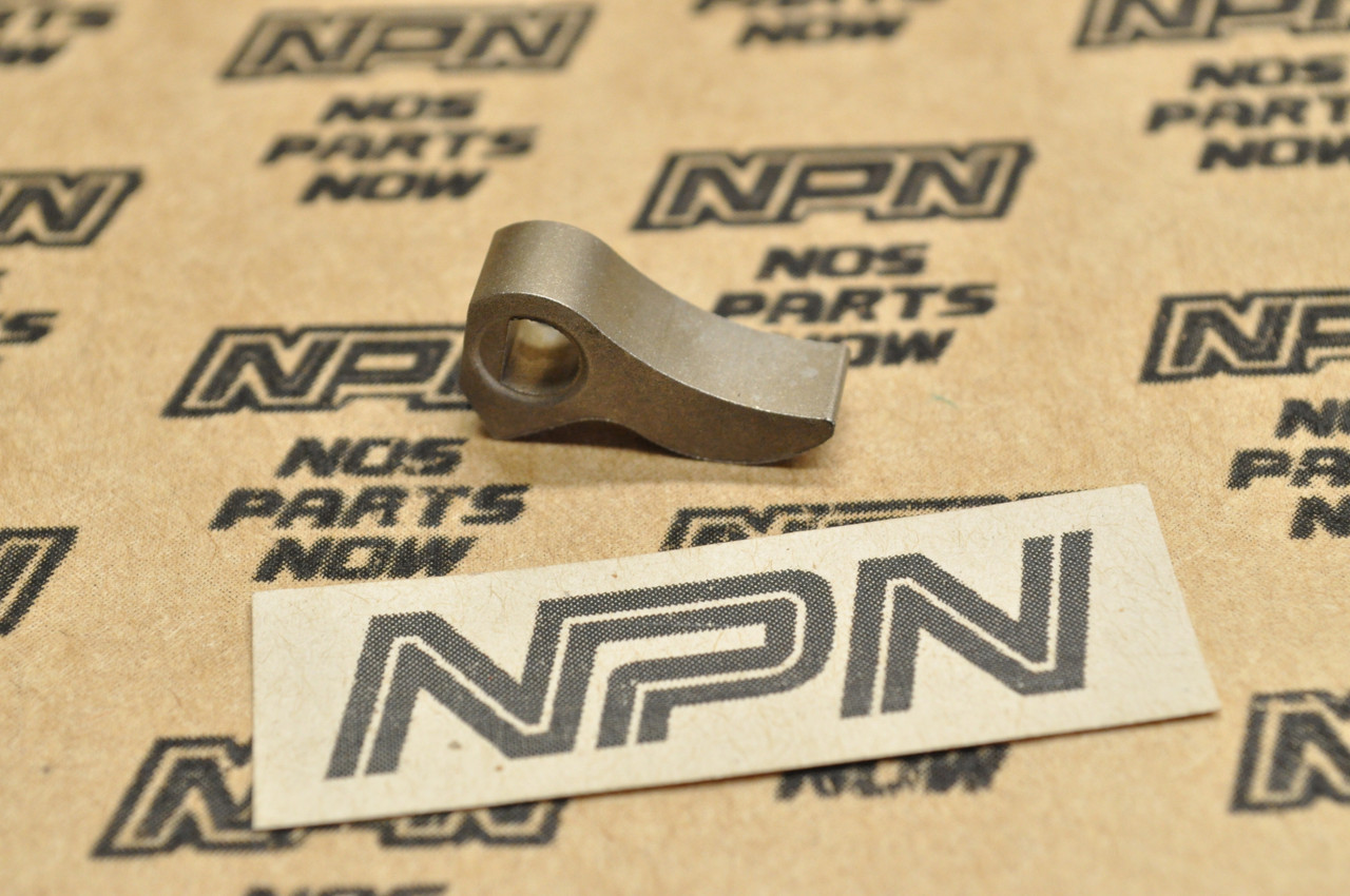 NOS Honda 1984-86 CR125 R 85-87 CR250 R Exhaust Valve Follower Cam 19352-KA3-741