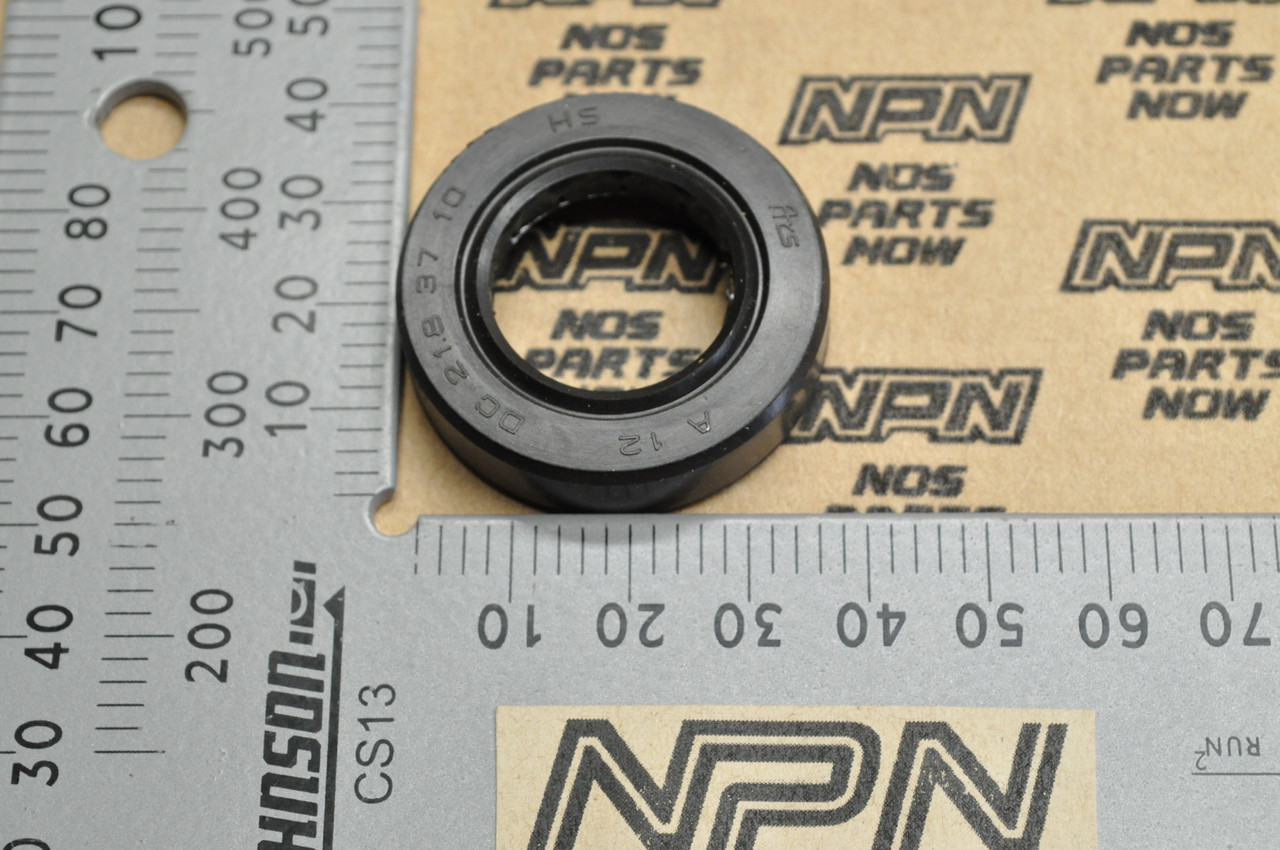 NOS Honda 1986-87 TRX350 87-89 TRX350D Front Drive Shaft Oil Seal 91207-HA7-671