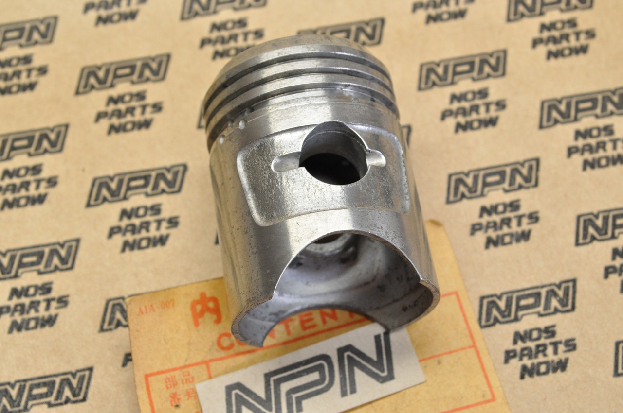 NOS Honda C100 CA100 Piston .75 Oversize 13104-001-020