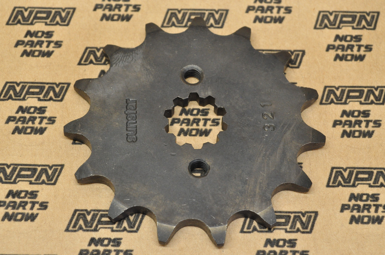 NOS Suzuki GS250 GS300 L Sunstar Front Drive Chain Sprocket 15T 27511-11301