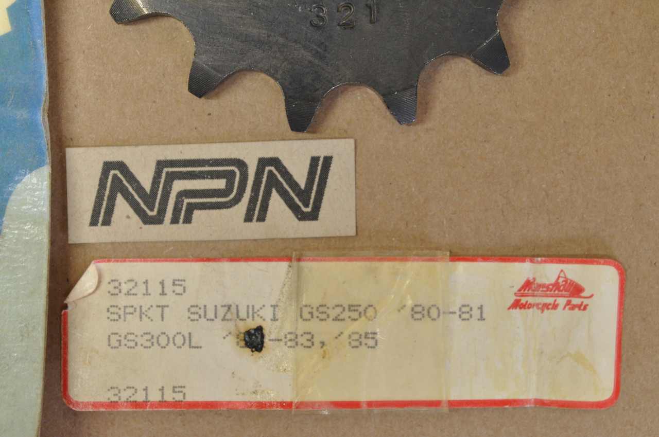 NOS Suzuki GS250 GS300 L Sunstar Front Drive Chain Sprocket 15T 27511-11301
