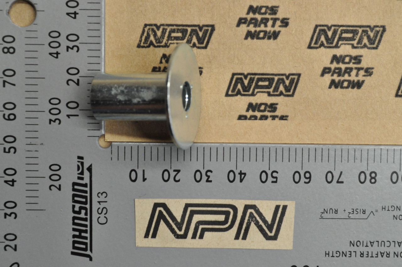 NOS Honda 1999-2000 CBR600 F4 Fuel Gas Tank Setting Collar 17509-MBW-000