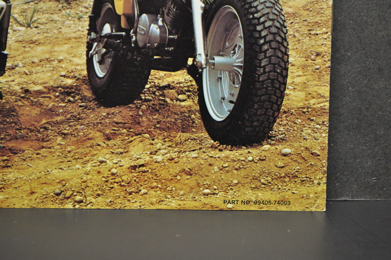 VTG 1970s Suzuki Motorcycle Brochure TS125 TS185 TS250 TS400 RV90 RV125 TS100