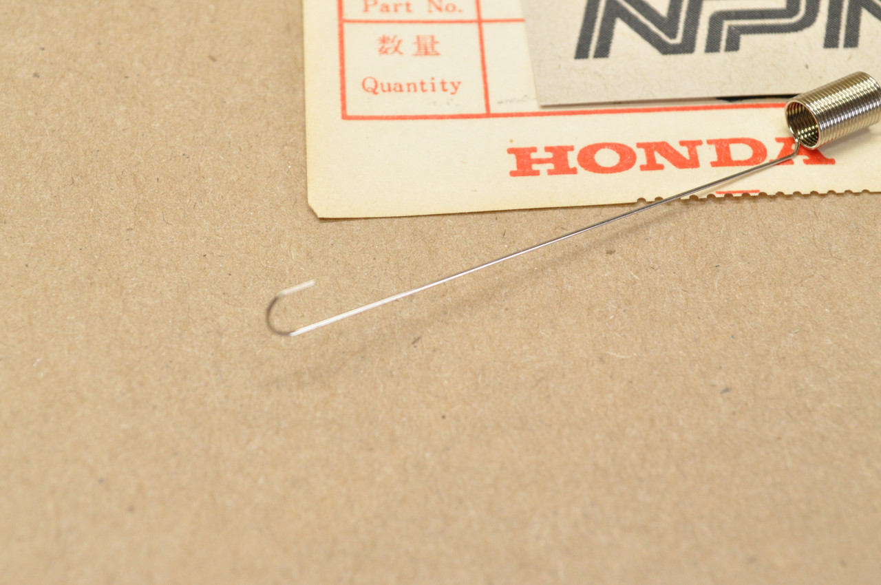 NOS Honda E2500 E3500 ES3500 G300 G400 Throttle Return Spring 16562-889-010