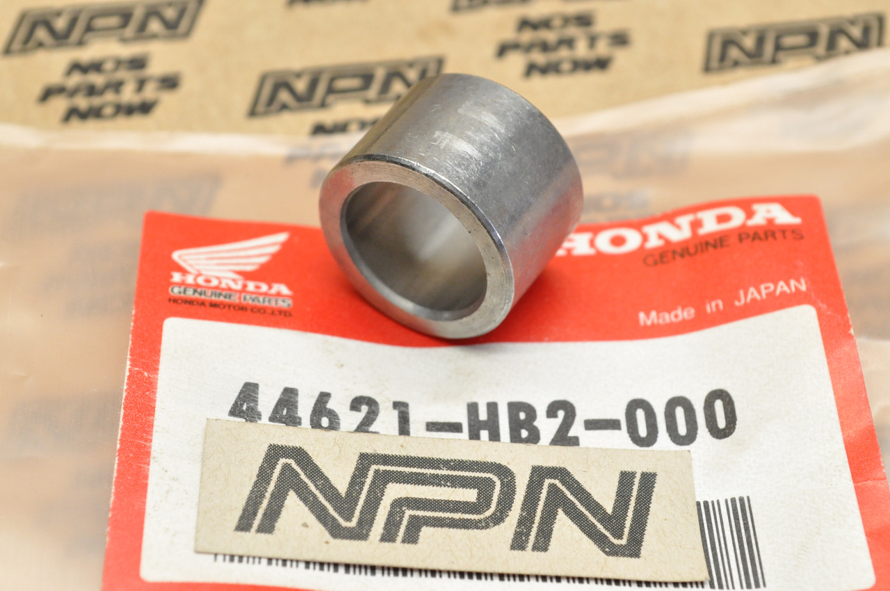 NOS Honda 1986-87 TRX70 Fourtrax Front Wheel Hub Collar B 44621-HB2-000