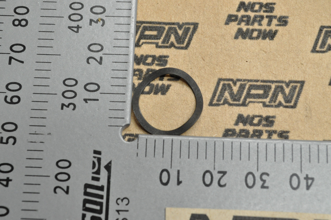 NOS Honda EG2500 F401 GX200 GX240 GXV390 HSS928 WB20 WT40 Spring 16956-ZE1-811