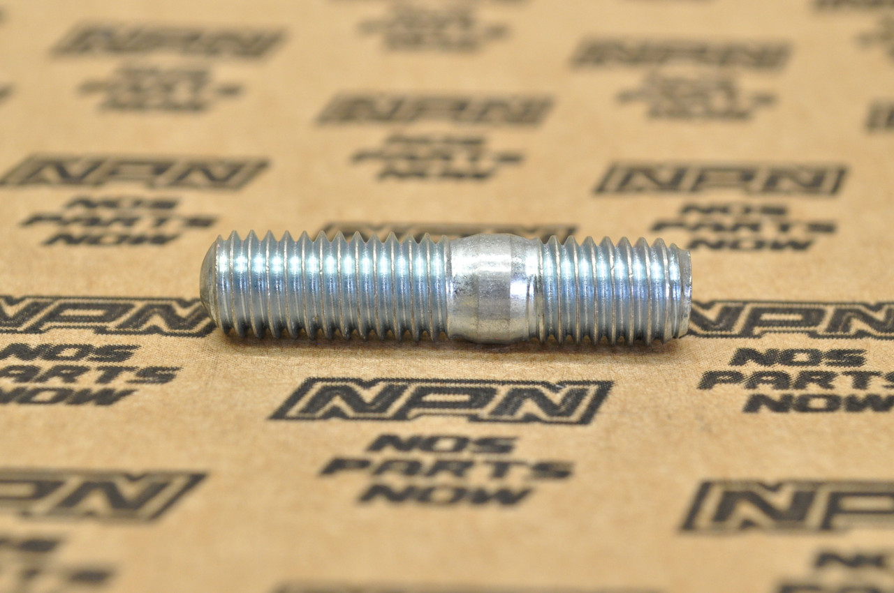 NOS Honda 1992-99 Z50 R Wheel Hub Stud Bolt 8x22 92900-08022-1E