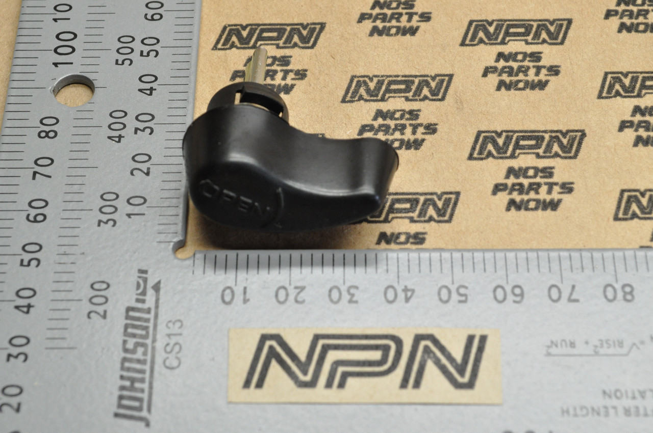NEW OEM Honda GL1800 Gold Wing Helmet Holder Knob 50714-MCA-000