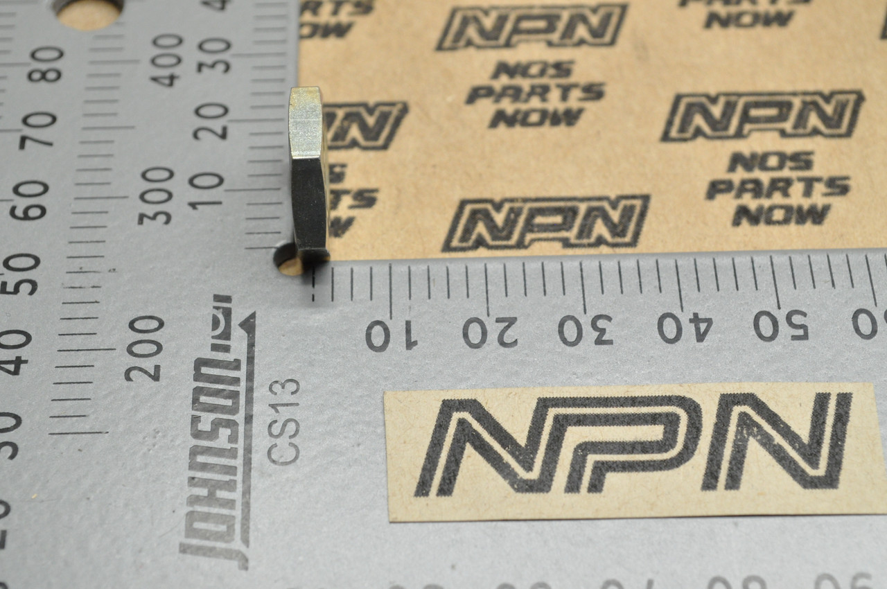 NOS Honda CT200 CT90 GL1000 GL1100 GL1200 Gold Wing Mount Nut 90324-001-810