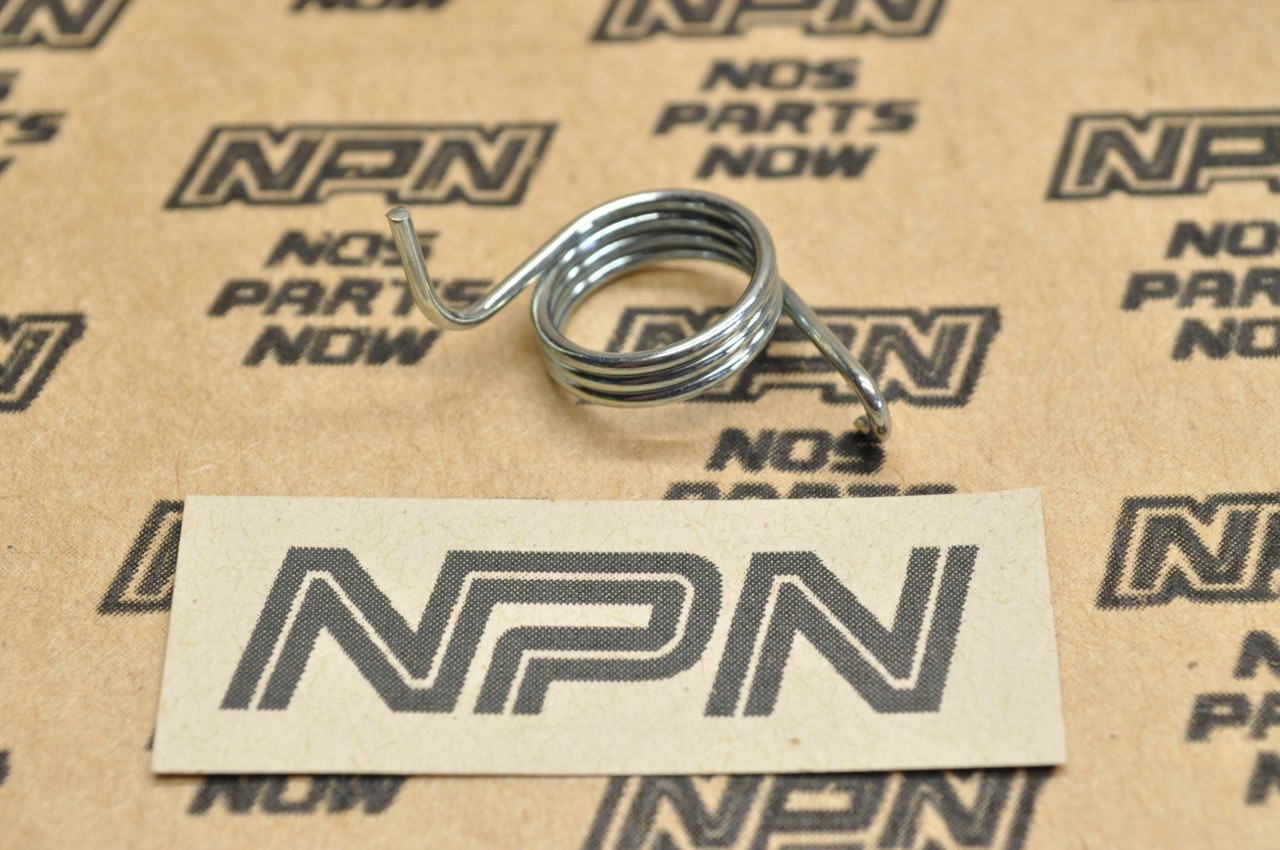 NOS Honda 1987-96 CR125 R Clutch Lever Spring 22815-KS6-700