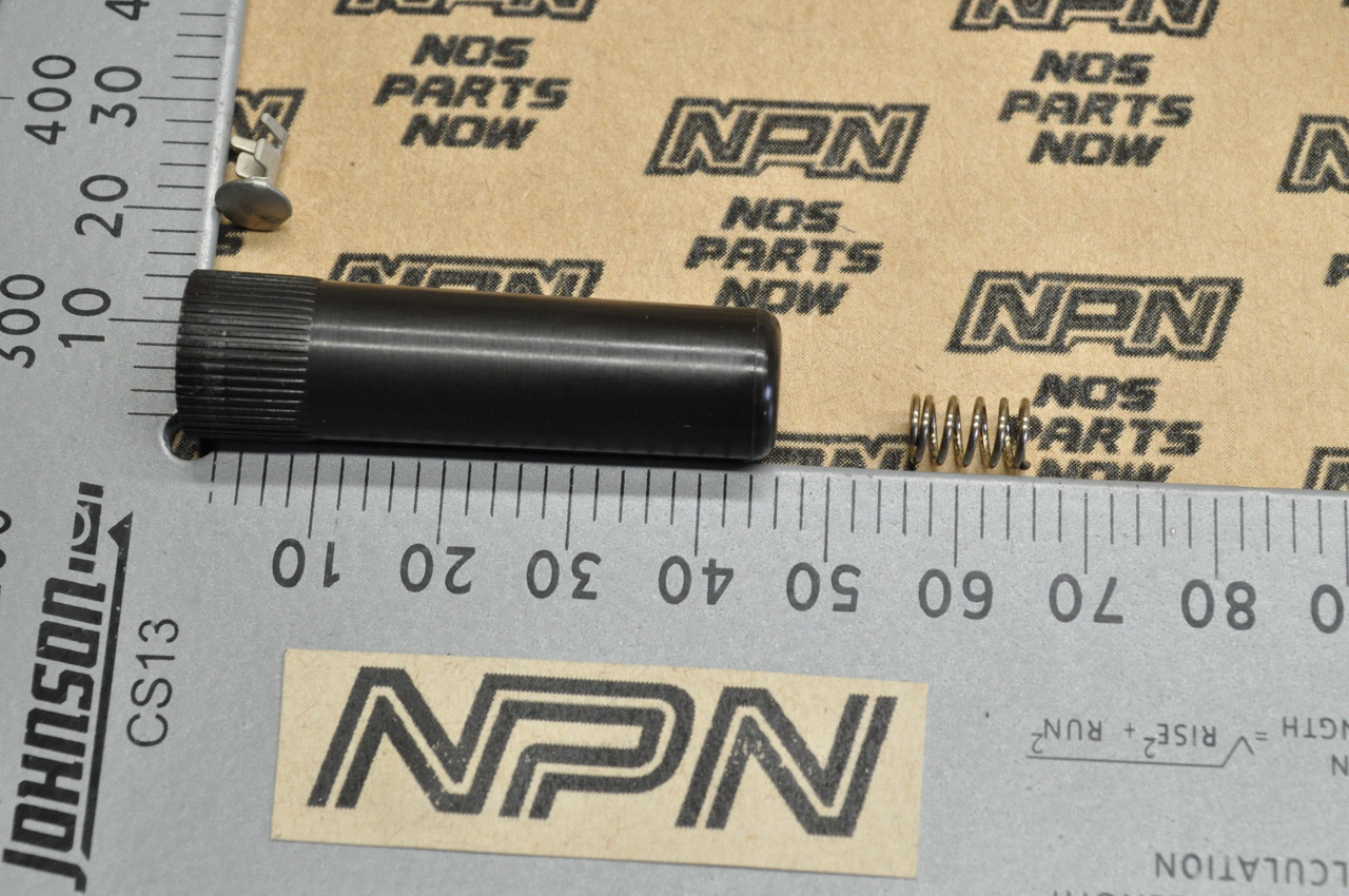 NOS Honda C70 CT70 SL70 XL100 XL250 XL500 XL70 Fuse Connector A 32106-437-300