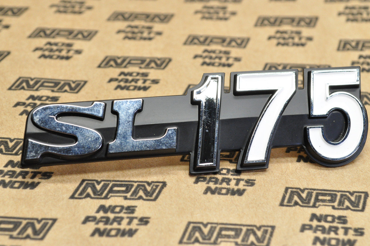 NOS Honda SL175 K1 Left Side Cover Panel Emblem Badge 87129-334-670