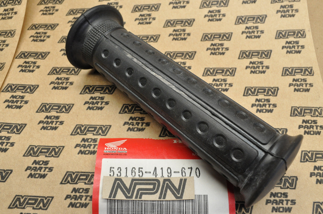 NOS Honda CM185 CM200 CM250 CM400 CM450 CX500 Right Handlebar Grip 53165-419-670