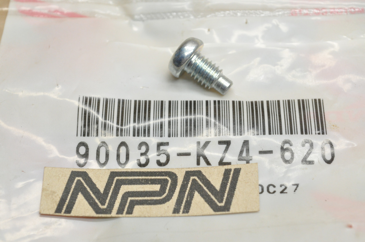 NOS Honda 1995-2007 CR125 R Right Crank Case Cover Bolt 90035-KZ4-620