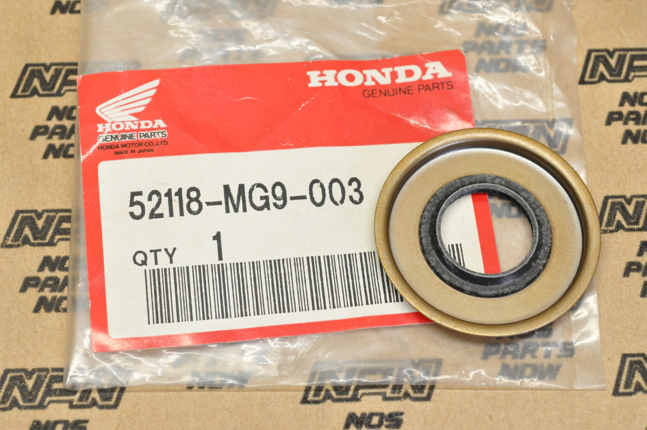 NOS Honda 1984-87 GL1200 Gold Wing Swingarm Dust Seal Plate 52118-MG9-003