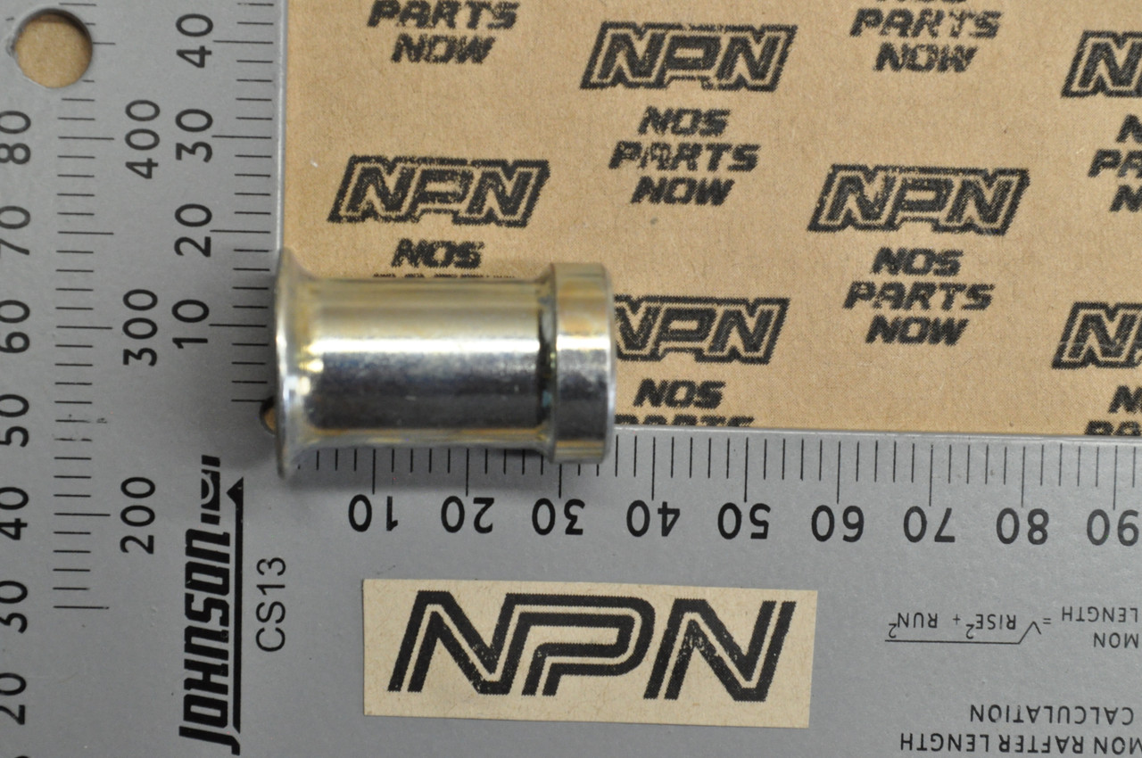 NOS Honda XR100 R XR80 R Front Wheel Side Collar 44311-GN1-000