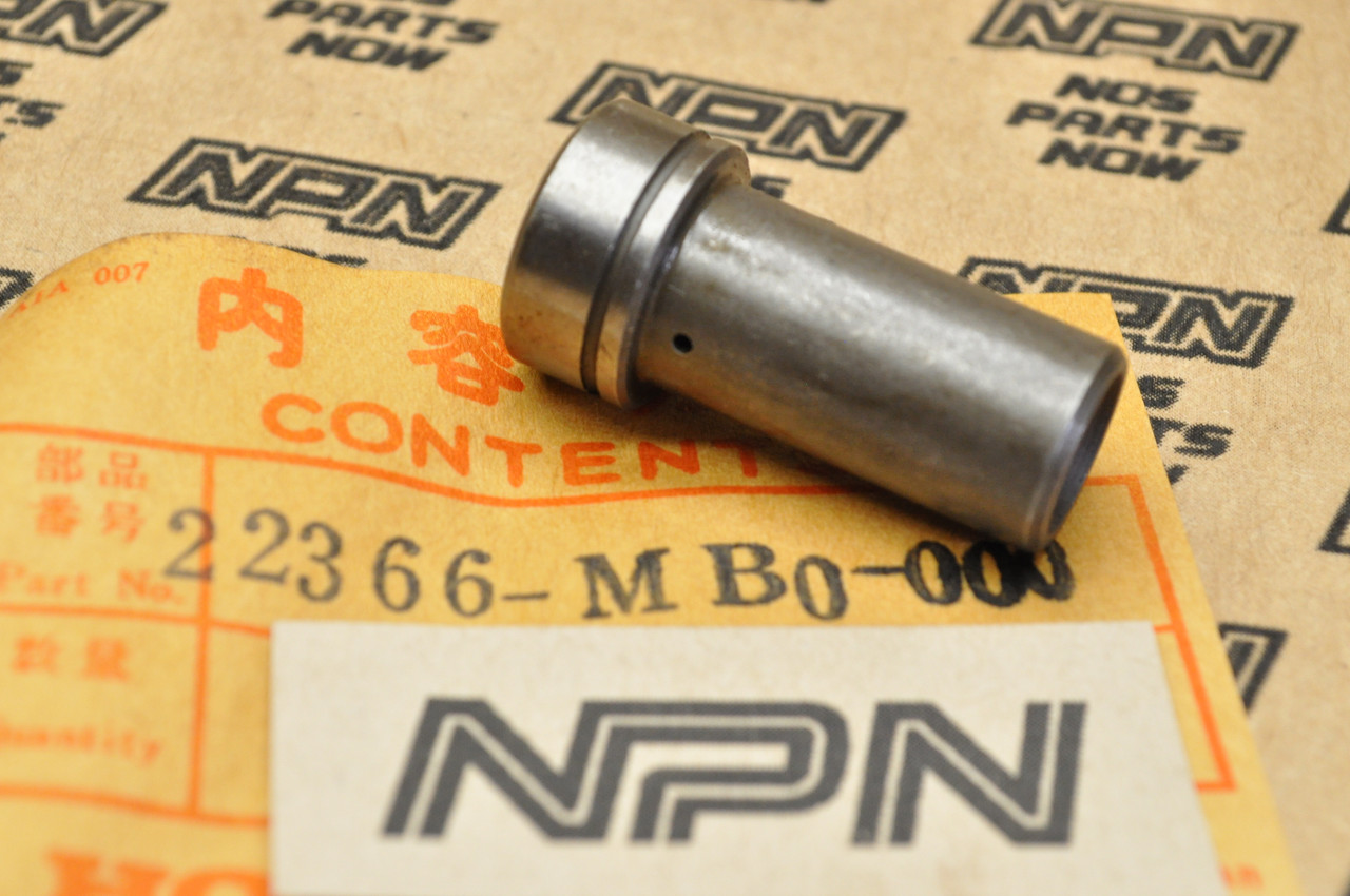 NOS Honda CB700 SC VF700 VF750 VT700 VT750 Clutch Joint Piece 22366-MB0-000