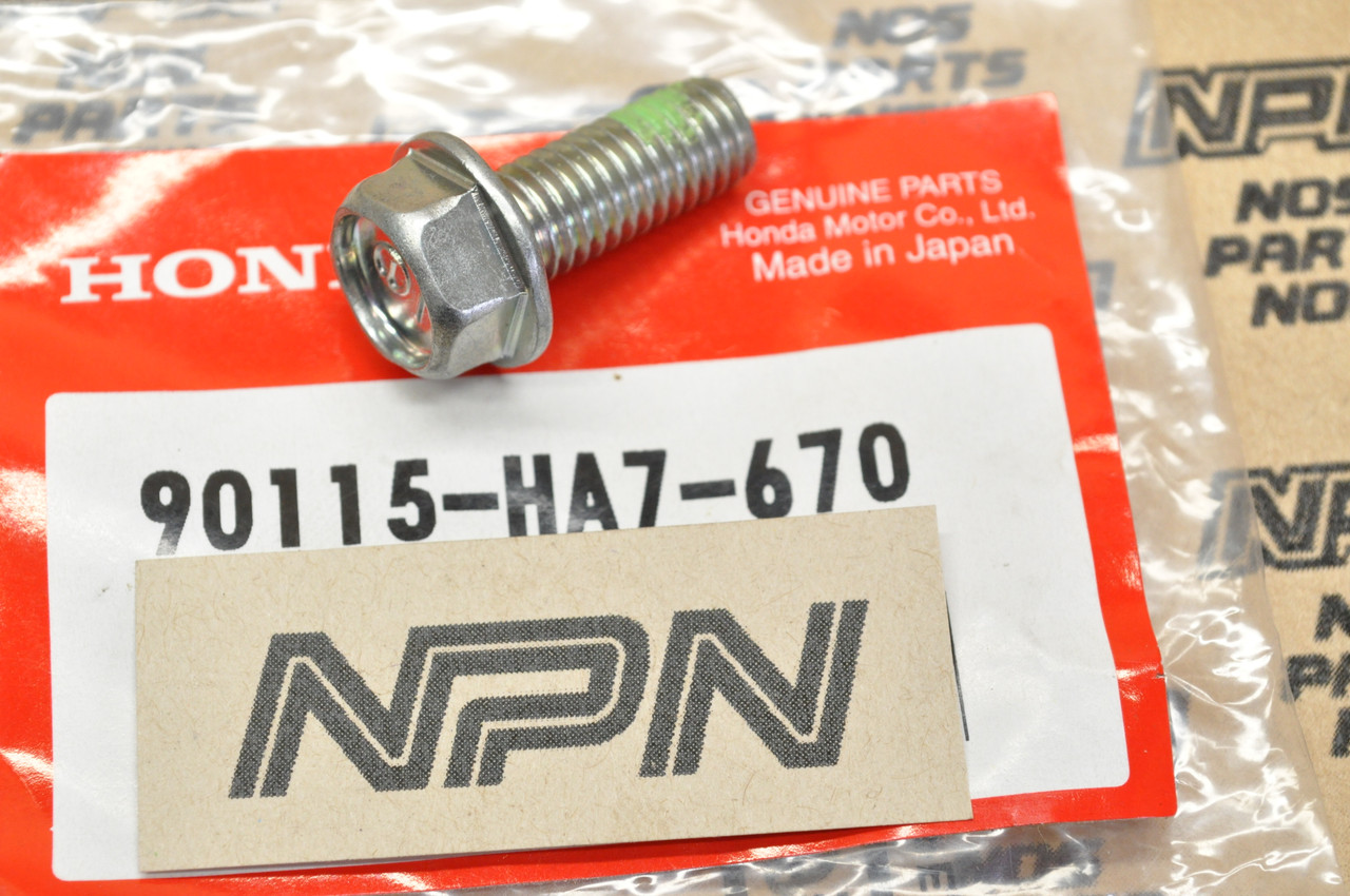 NOS Honda FL400 R NT650 TRX250 TRX300 TRX350 TRX400 Flange Bolt 90115-HA7-670
