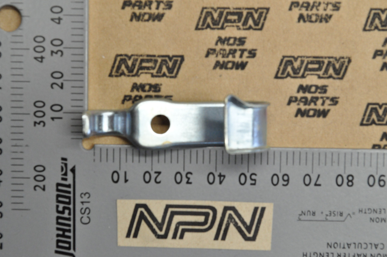 NOS Honda 1988-89 TRX250 R 1999-2004 TRX400 EX Brake Hose Clamp 43311-HB9-770
