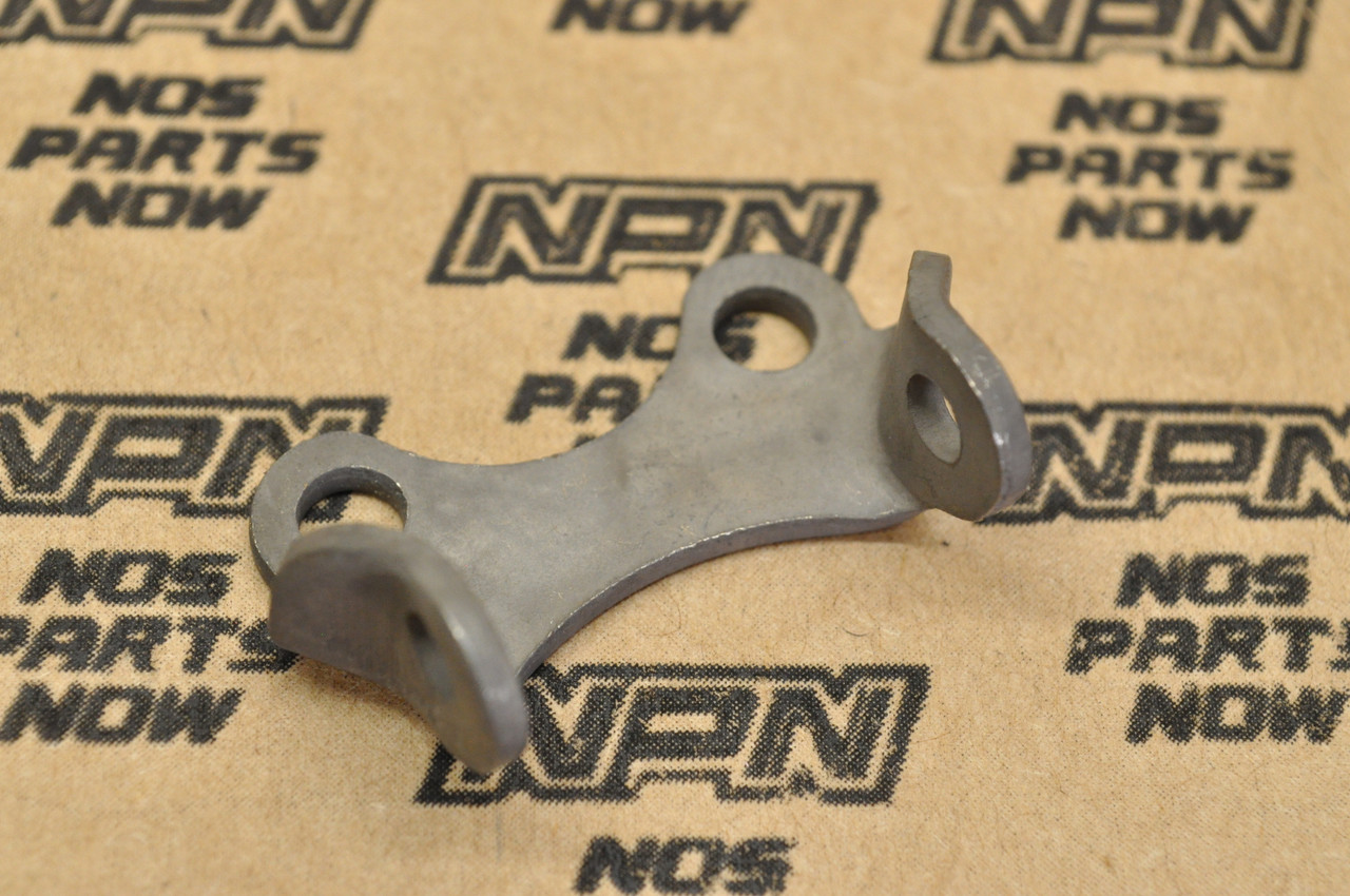 NOS Honda 1984-86 CR125 1985-91 CR250 84-85 CR80 Rocker Arm Holder 19321-KA3-740