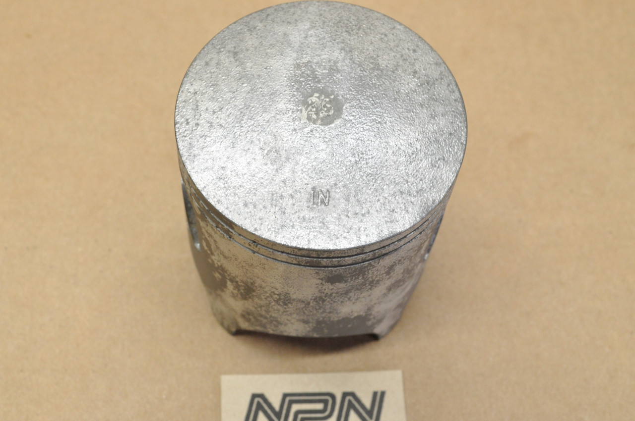 NOS Honda 1986 TRX250 R Fourtrax Piston .25 Oversize 13103-HB9-000