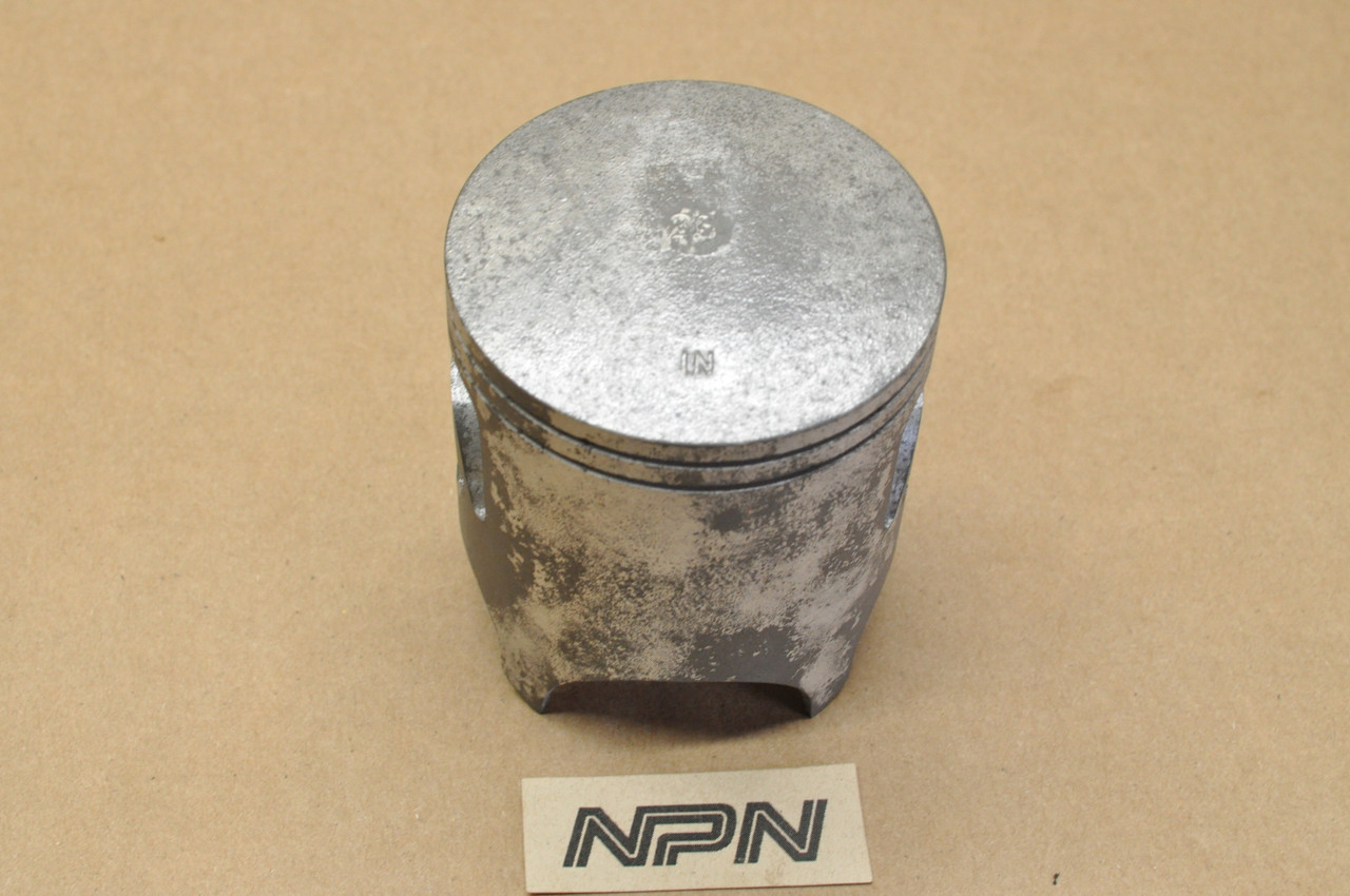 NOS Honda 1986 TRX250 R Fourtrax Piston .25 Oversize 13103-HB9-000
