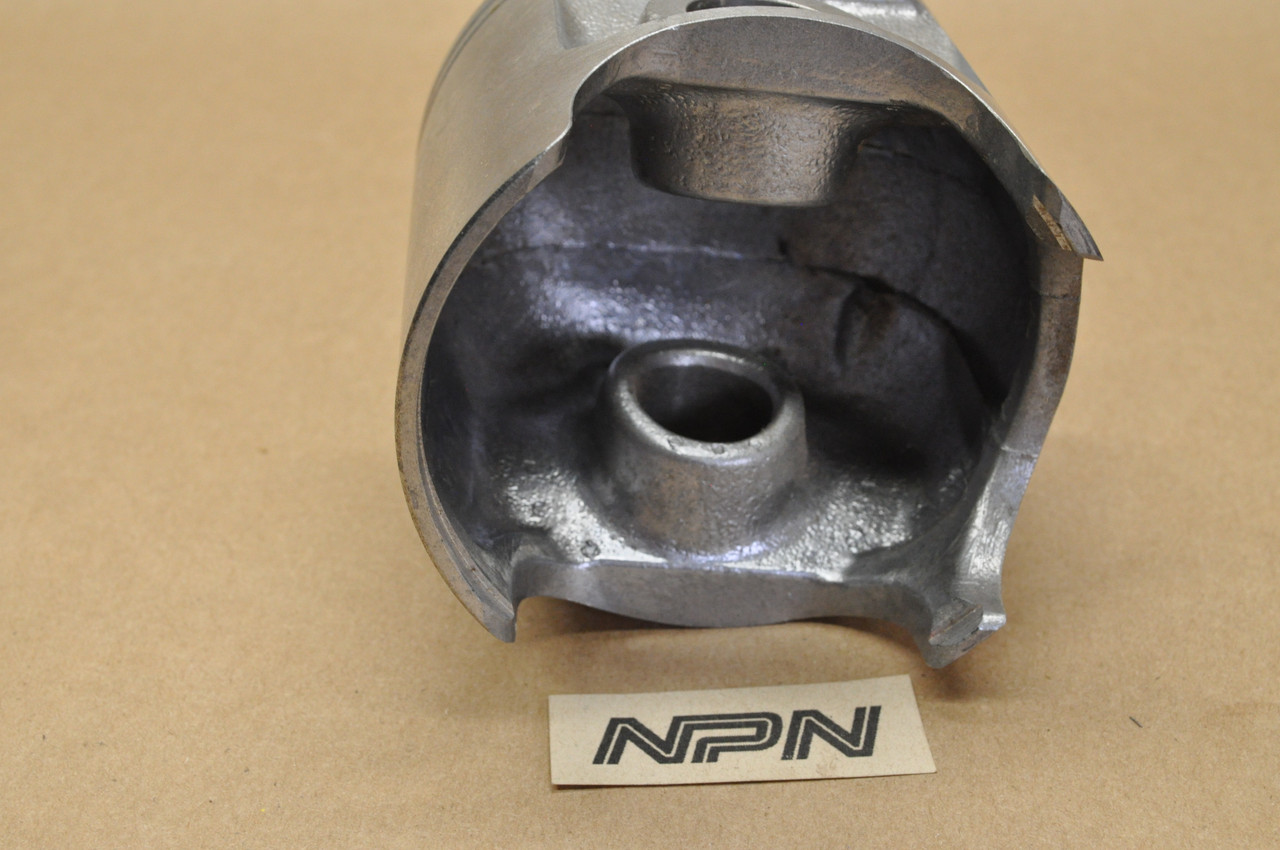 NOS Honda 1983 CR480 R Standard Size Piston 13101-KA5-680