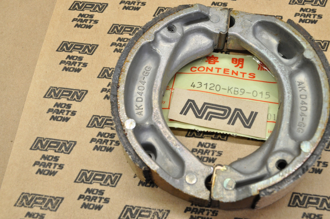 NOS Honda XL200 R XR250 R XR600 R Brake Shoe Set 43120-KB9-015