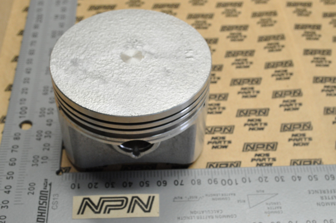NOS Honda FT500 XL500 R XL500S XR500 XR500R Piston .25 Oversize 13102-429-000