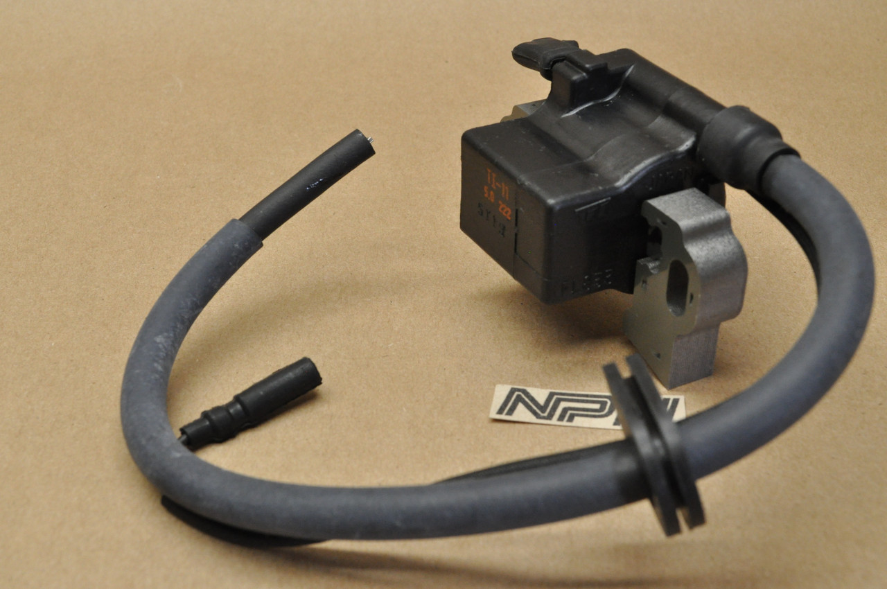 NOS Honda HT-R3009 HT-R3811 Riding Mower Ignition Coil 30500-ZE8-701