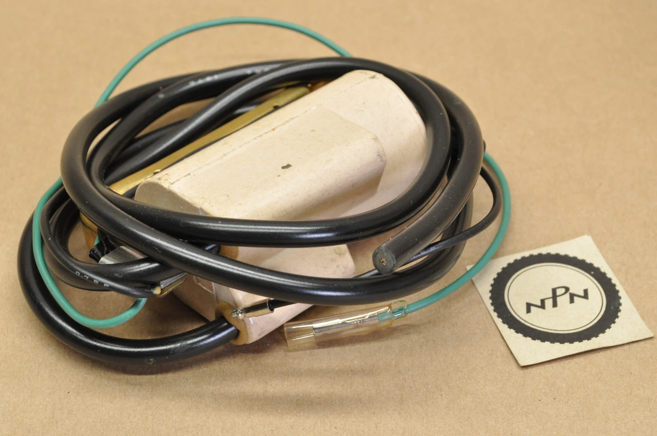 NOS Honda CB92 Nippon Denso Ignition Coil 30500-205-811