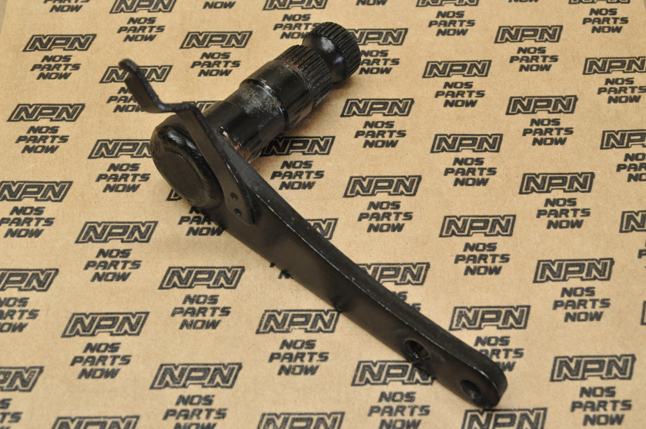 Vtg OEM Honda 1984-85 VF500 C Magna Brake Pedal Pivot Spindle Arm 46513-MJ8-000