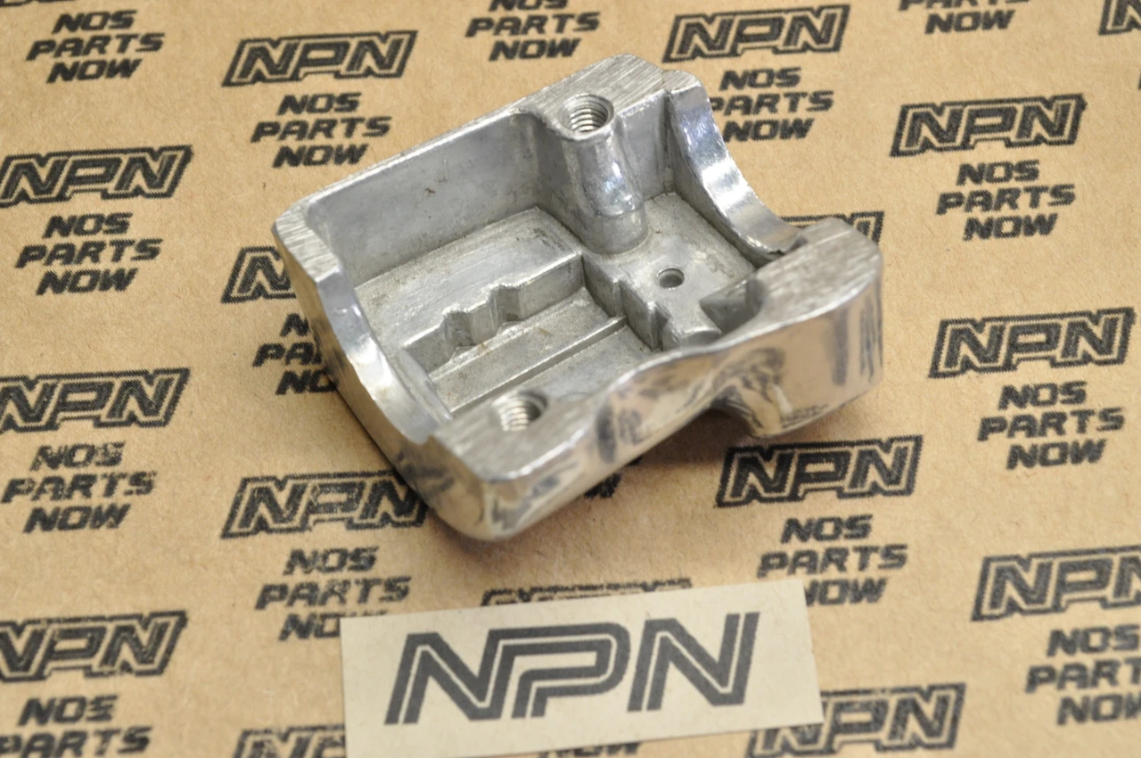 NOS Honda CT90 K0 Upper Half Left Handlebar Control Switch Housing 35300-051-020