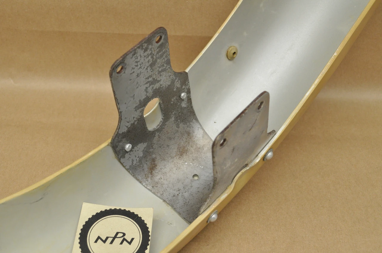 Vintage OEM Honda CA175 Silver Front Fender Splash Mud Guard 61100-237-680 S