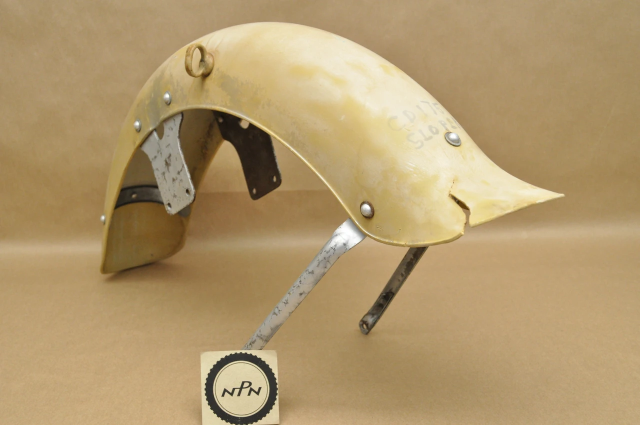 Vintage OEM Honda CA175 Silver Front Fender Splash Mud Guard 61100-237-680 S