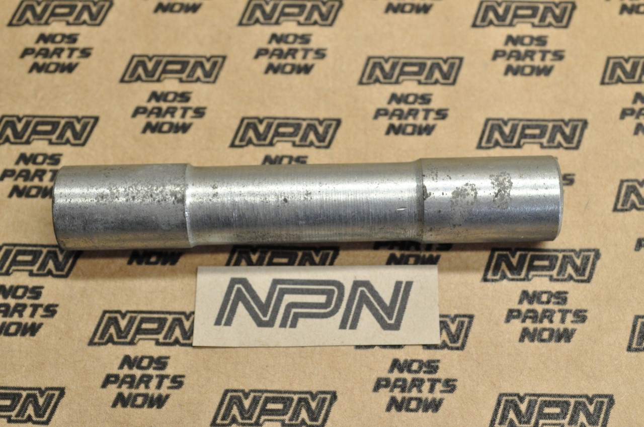 NOS Honda CL70 K0-K3 Main Stand Distance Collar 50525-051-000