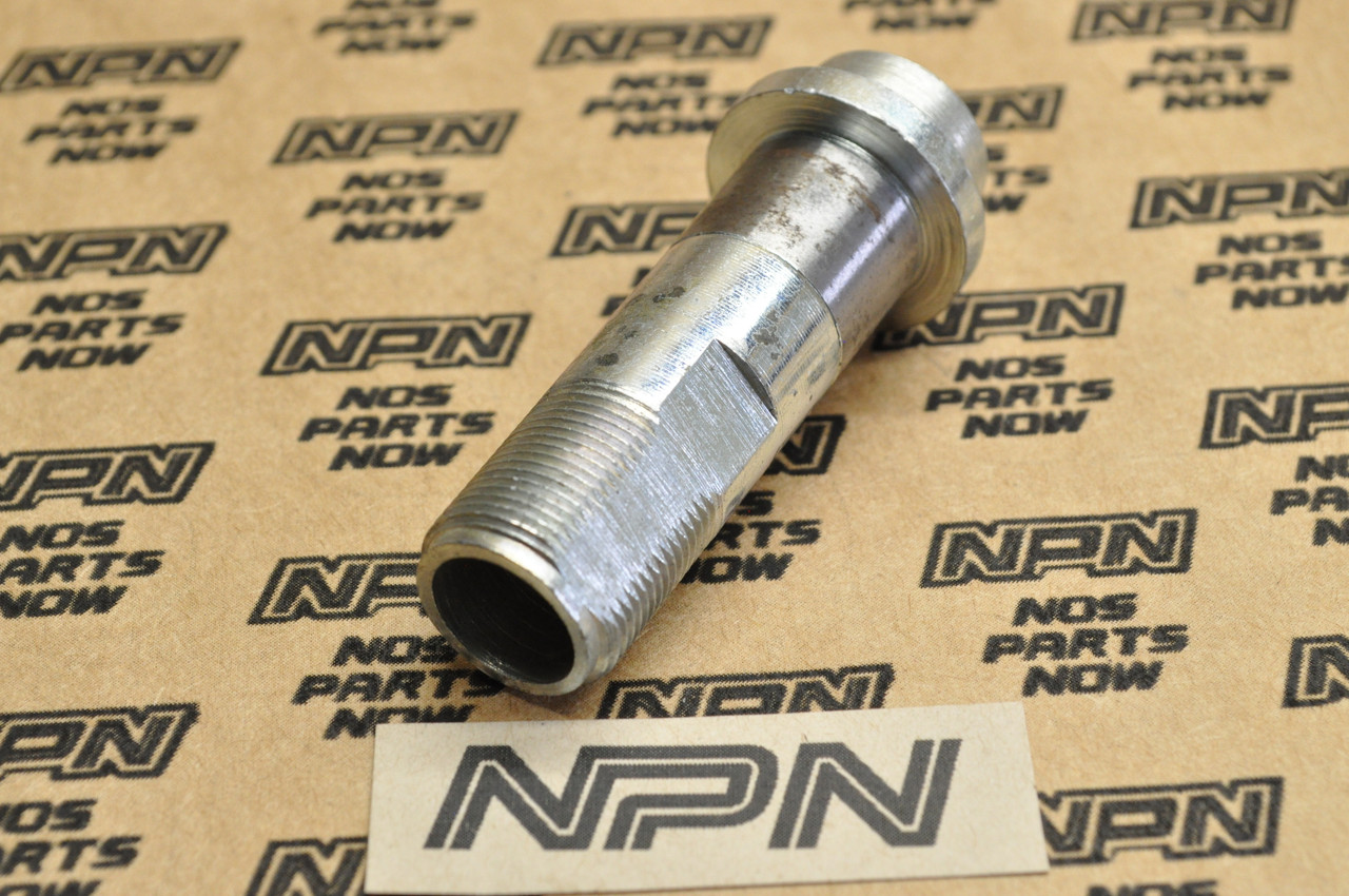 NOS Honda CT90 K0-1979 Trail 90 CT200 Rear Wheel Axle Sleeve 42303-033-000