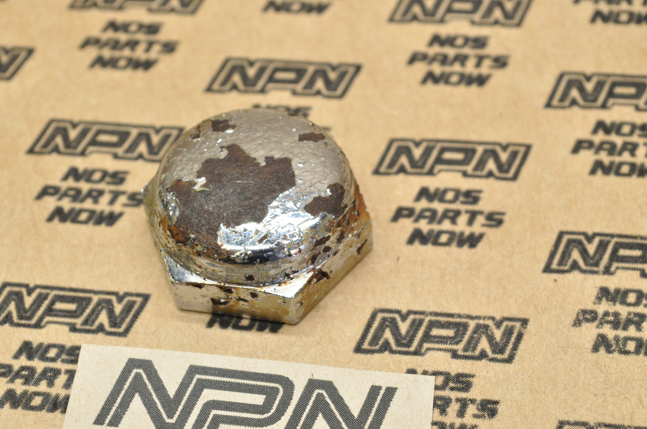Vtg OEM Honda SL350 CB350 CB400 CB450 CB550 CB750 CL350 CL450 Nut 90304-323-670
