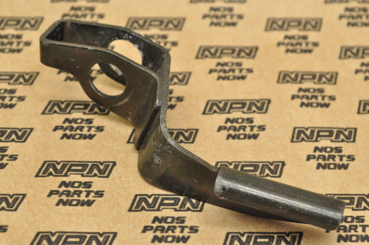 Vintage OEM Honda CM400 CM450 Rear Seat Lock Lever 77221-447-000