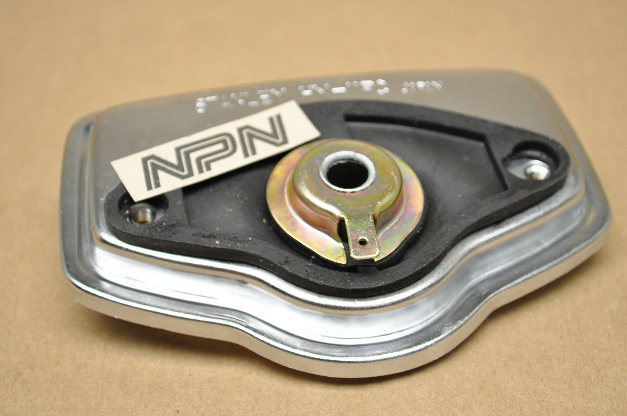 NOS Honda CB100 CB450 CB750 CL450 CL90 CT90 S90 SL350 Light Base 33703-077-671