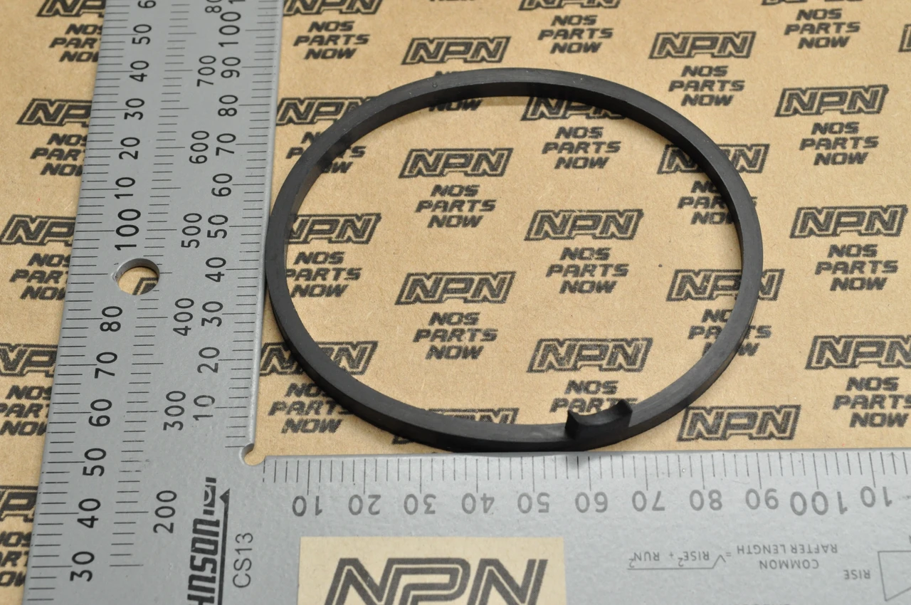 NOS Honda CB750 GB500 VF750 Speedometer Gauge Rubber Seal 37204-MK4-611