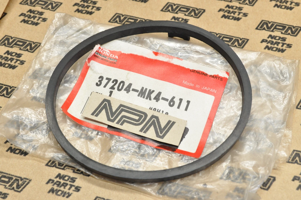 NOS Honda CB750 GB500 VF750 Speedometer Gauge Rubber Seal 37204-MK4-611